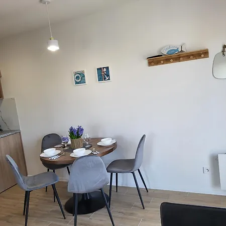 Luska W Debinie Debina (Ustka)