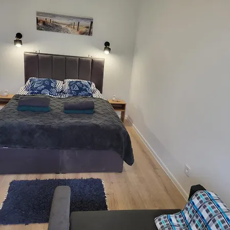 Luska W Debinie * Debina (Ustka)