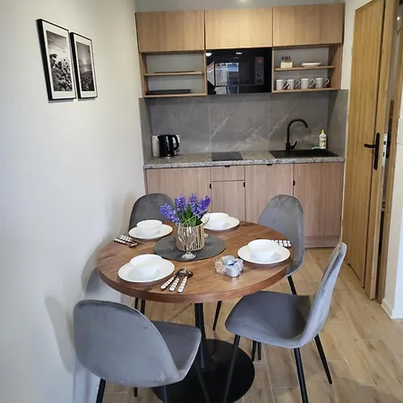 Luska W Debinie * Debina (Ustka)