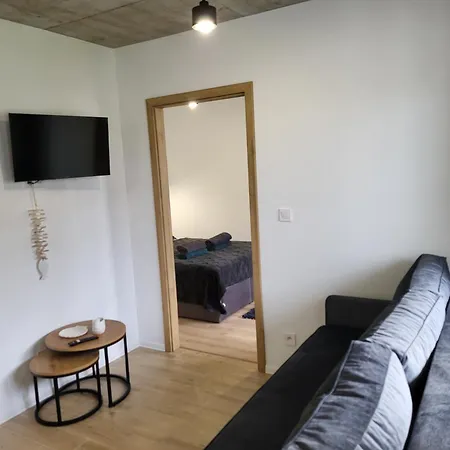 Luska W Debinie * Debina (Ustka)