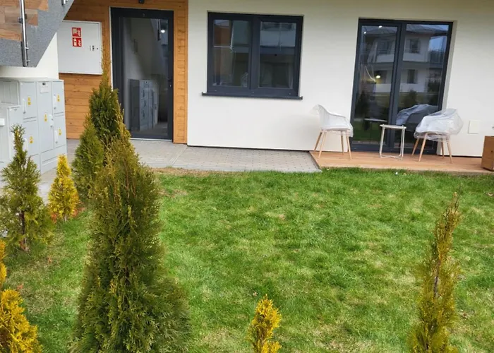 Luska W Debinie * Debina (Ustka)