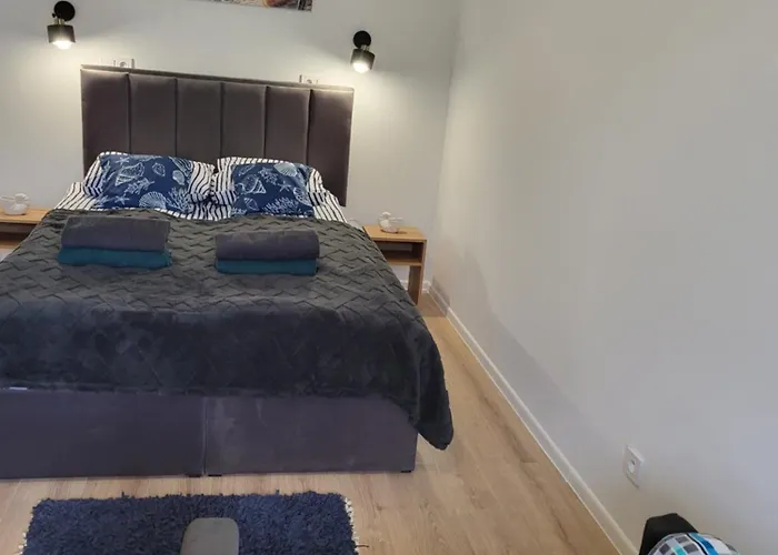 Luska W Debinie * Debina (Ustka)